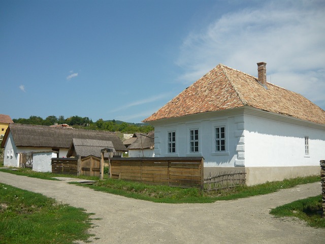 Living in the countryside appeals mainly to young families with children