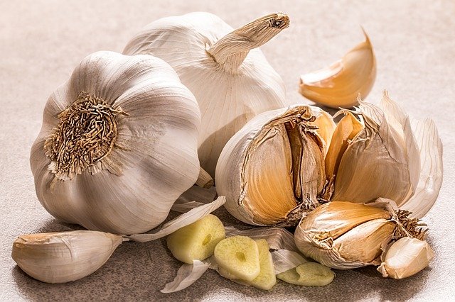 Eliminate the smell of garlic